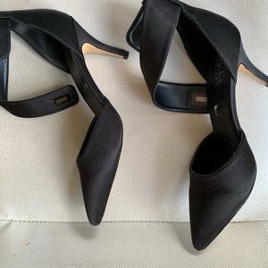 Nicole Miller Black heels